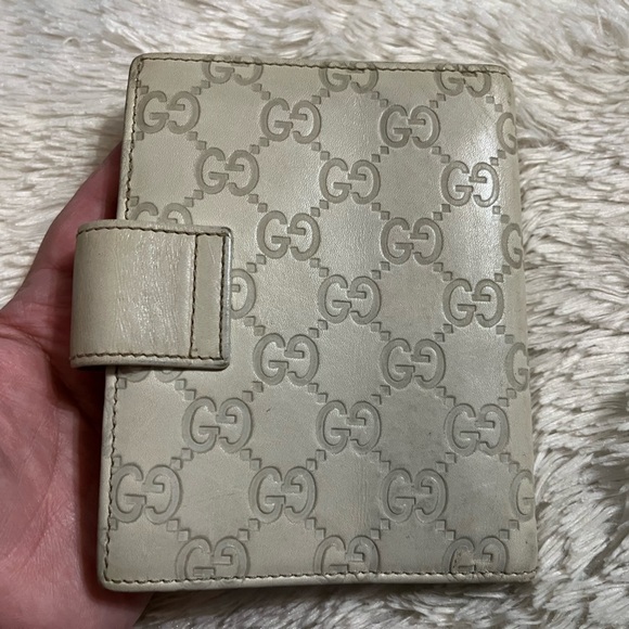 Gucci Light Beige Guccissima Leather
Agenda Cover - Picture 2 of 9